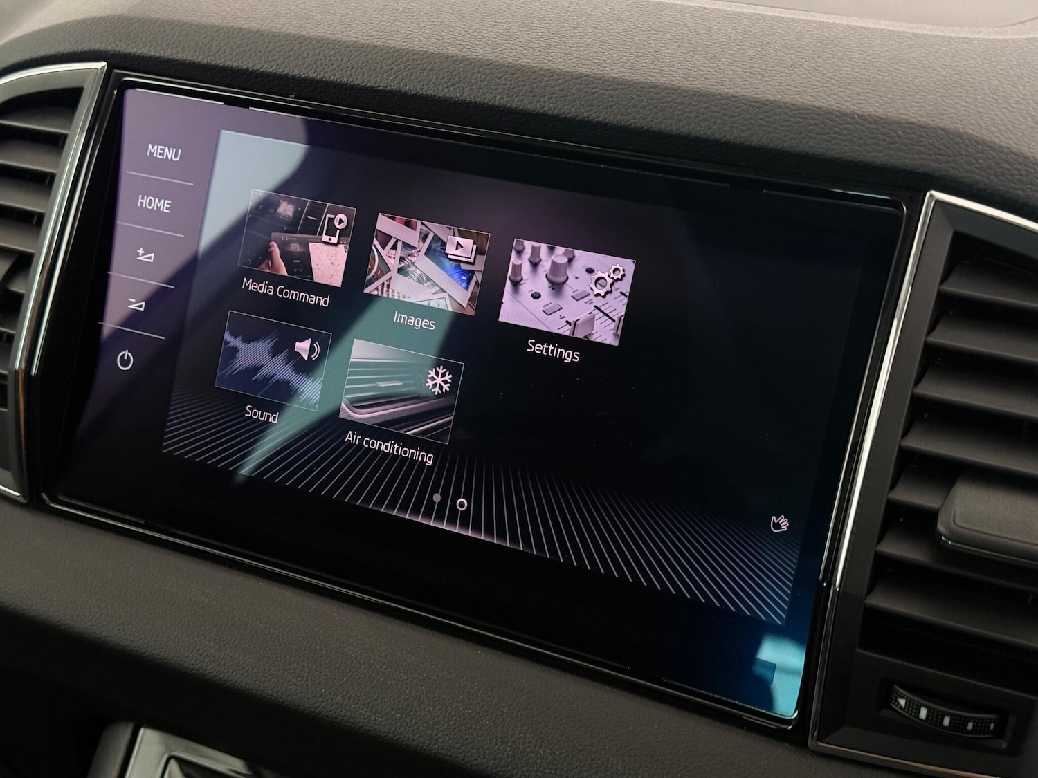 Used Skoda Karoq 2018 for sale - 77259735: Photo 28