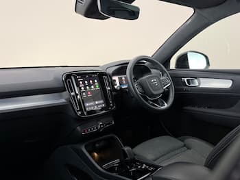 Used Volvo XC40 2023 for sale - 79521665: Photo