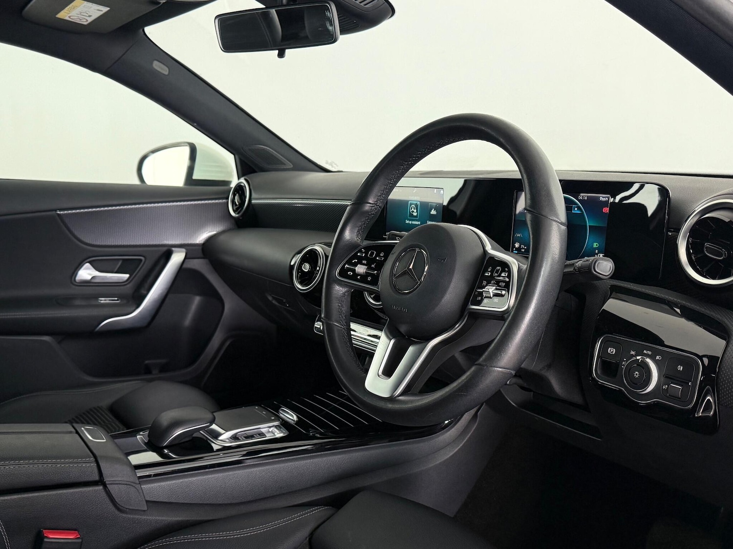 Used Mercedes-Benz A-Class 2019 for sale - 77222737: Photo 11