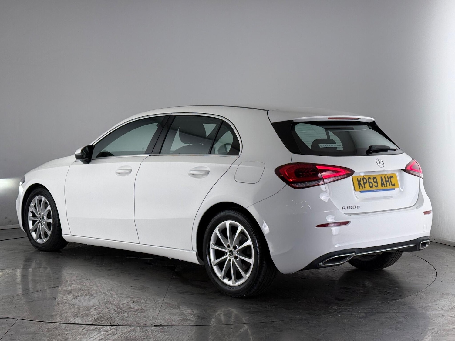 Used Mercedes-Benz A-Class 2019 for sale - 77222737: Photo 4