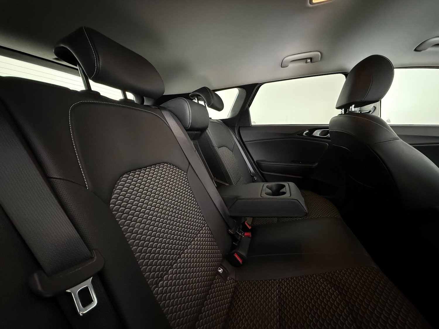 Used Kia Ceed 2022 for sale - 76467250: Photo 19