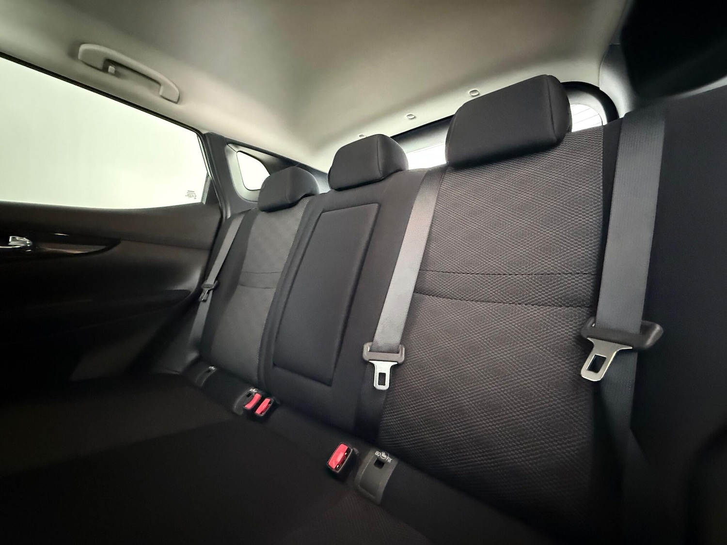 Used Nissan Qashqai 2016 for sale - 77246479: Photo 14