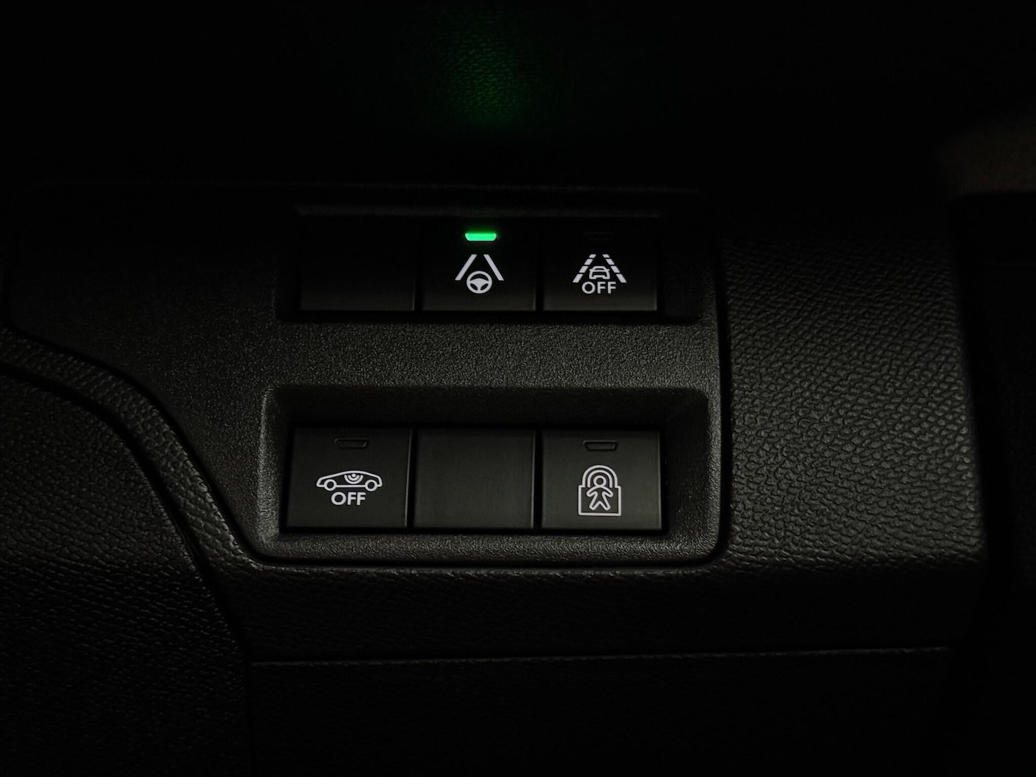 Used Peugeot 3008 2023 for sale - 77183041: Photo 24