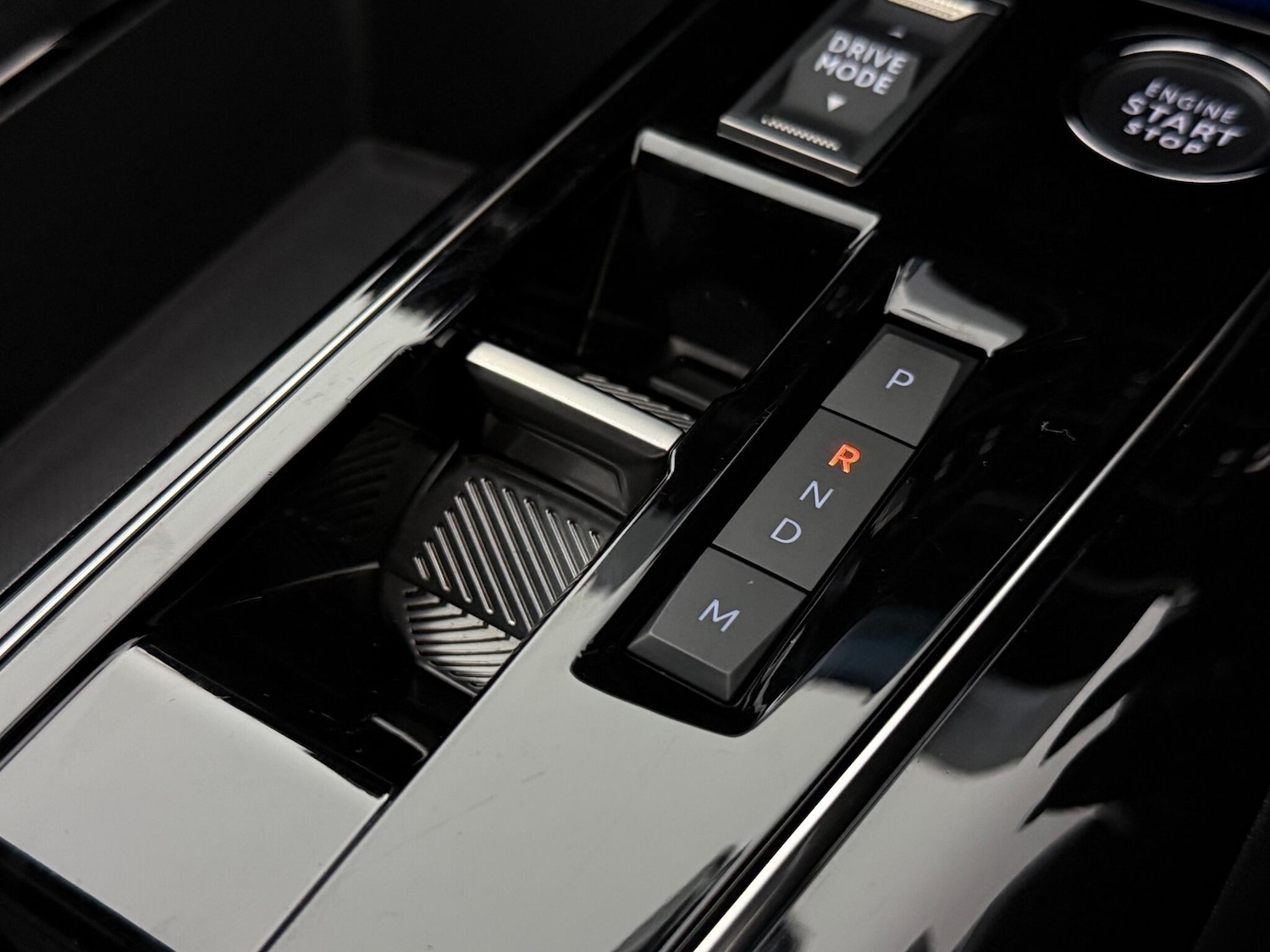 Used Peugeot 3008 2023 for sale - 77183041: Photo 34