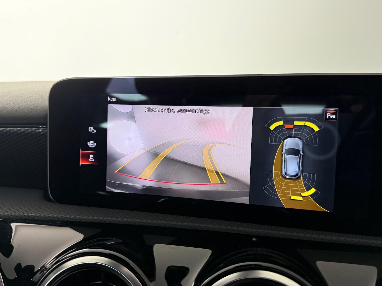 Used Mercedes-Benz A-Class 2020 for sale - 76467223: Photo 34