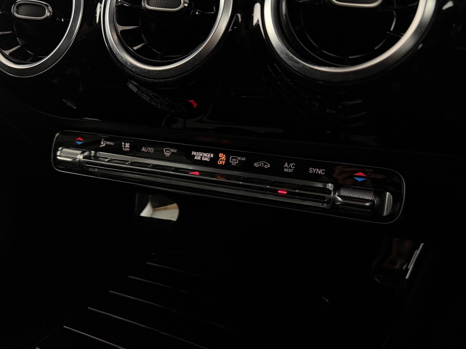 Used Mercedes-Benz A-Class 2020 for sale - 76467223: Photo 37