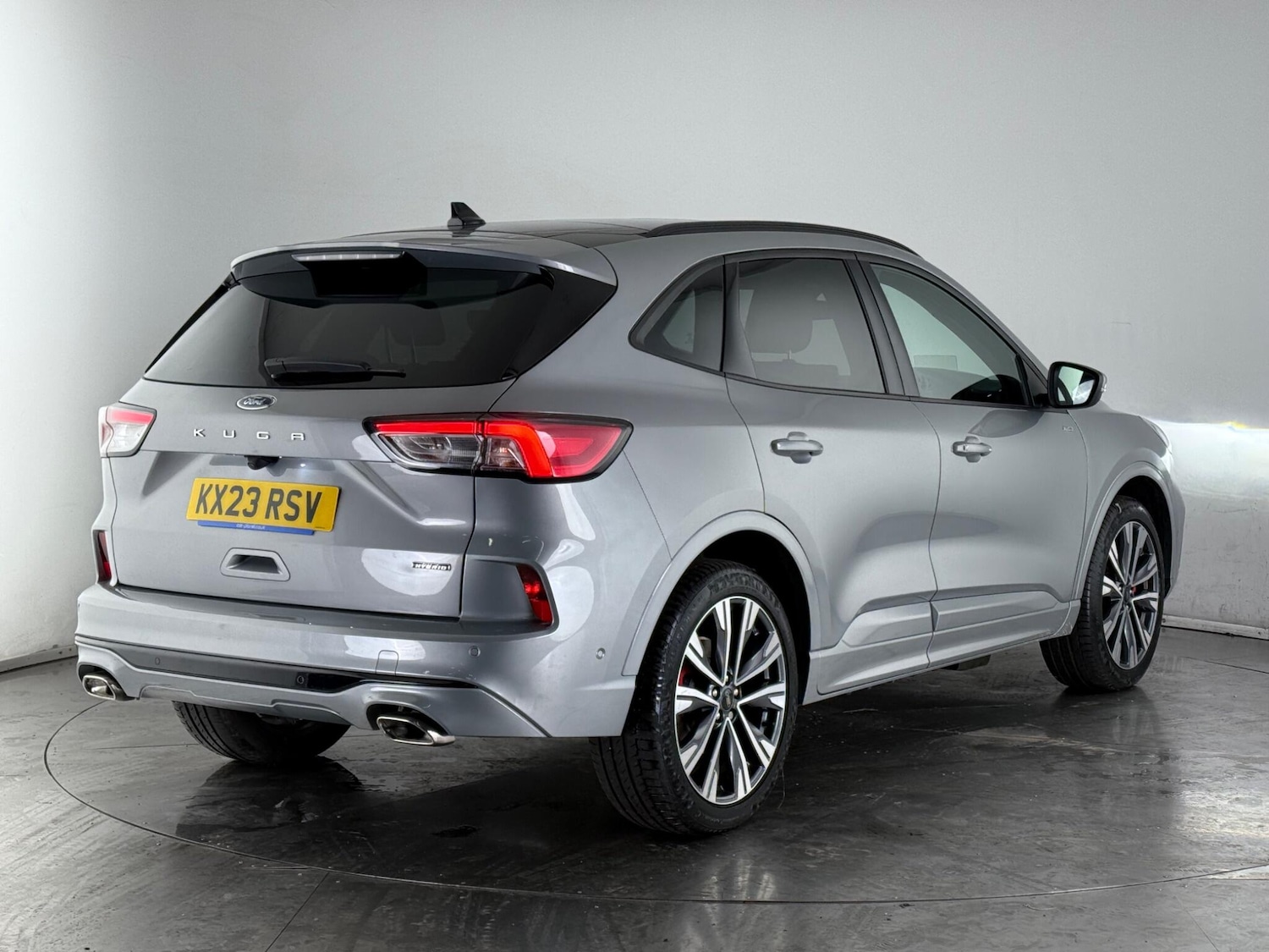 Used Ford Kuga 2023 for sale - 77217128: Photo 3