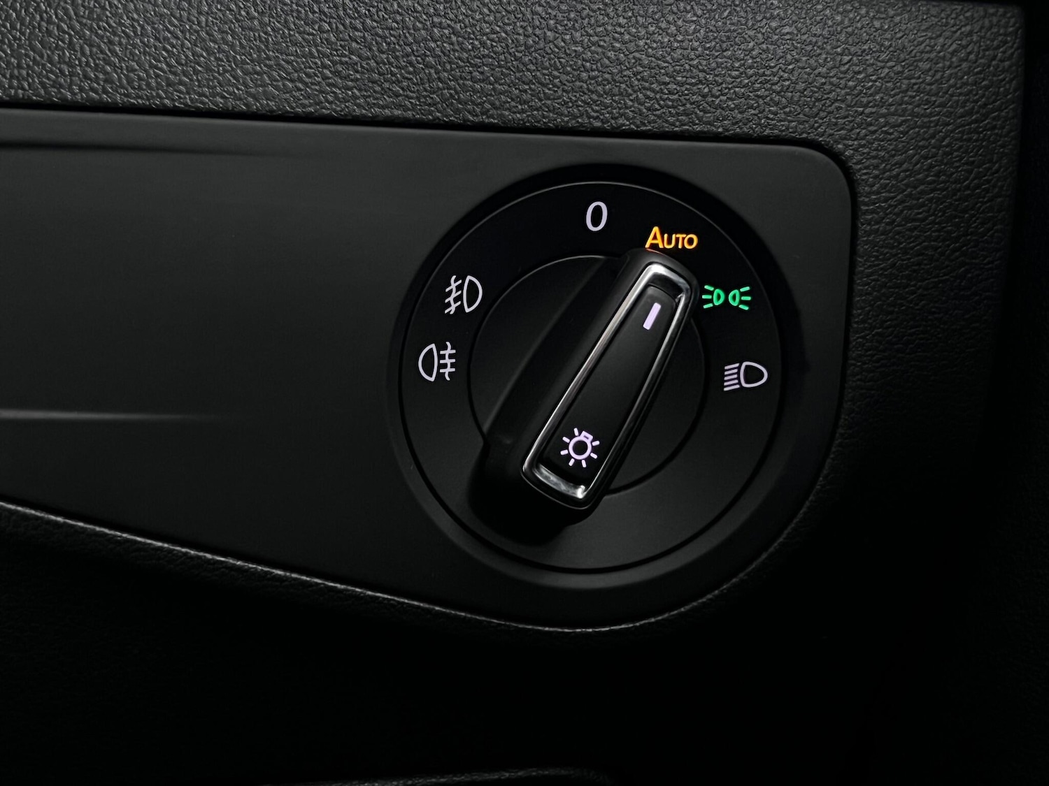 Used Volkswagen Tiguan 2017 for sale - 76850506: Photo 24