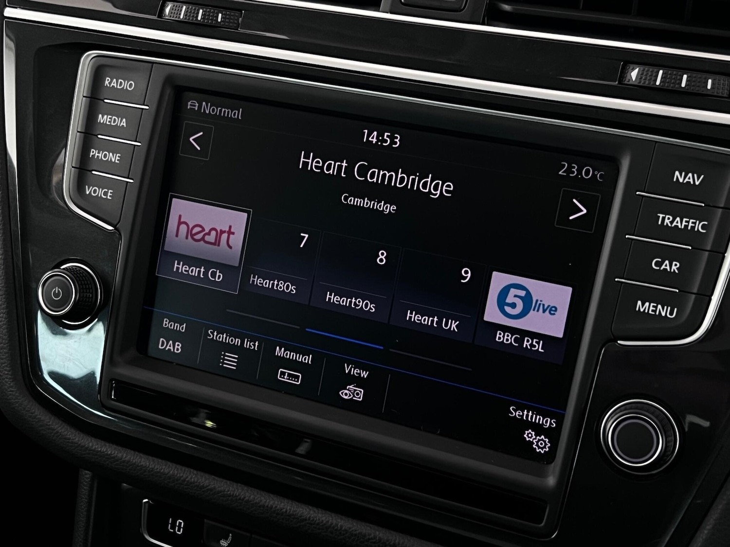 Used Volkswagen Tiguan 2017 for sale - 76850506: Photo 35