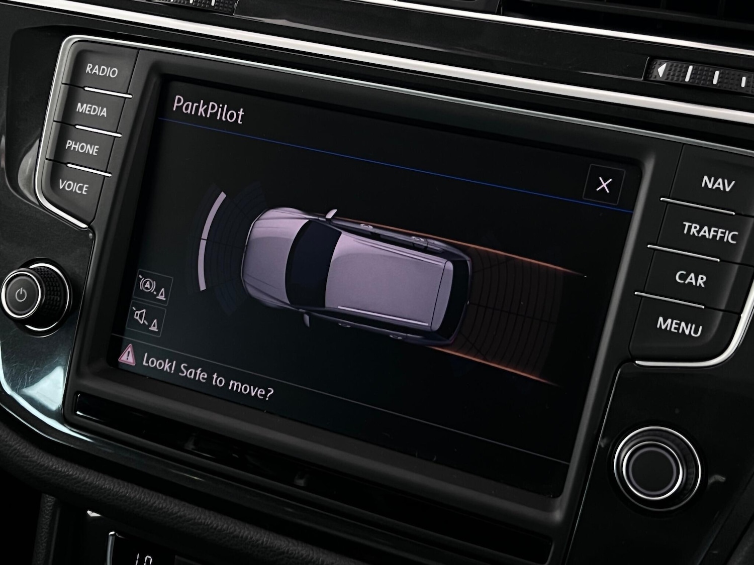 Used Volkswagen Tiguan 2017 for sale - 76850506: Photo 39