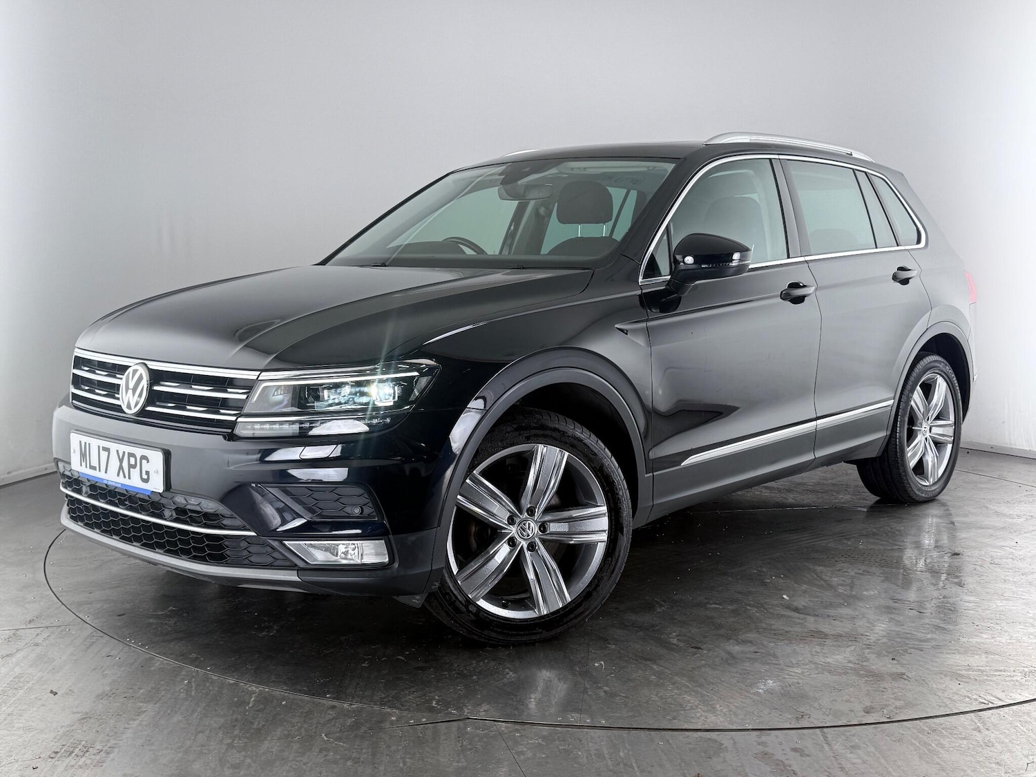 Used Volkswagen Tiguan 2017 for sale - 76850506: Photo 47