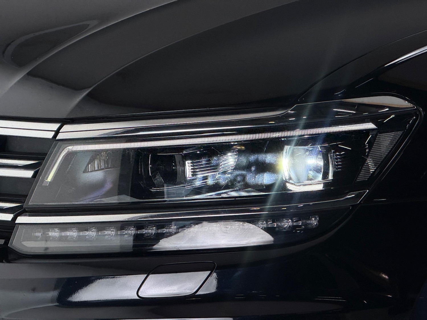 Used Volkswagen Tiguan 2017 for sale - 76850506: Photo 8