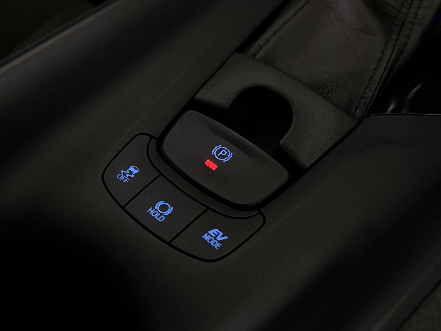 Used Toyota C-HR 2018 for sale - 77182662: Photo 26