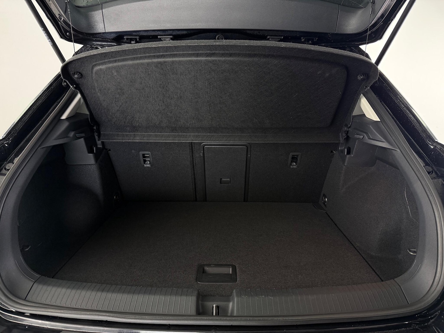 Used Volkswagen T-Roc 2022 for sale - 76550718: Photo 10