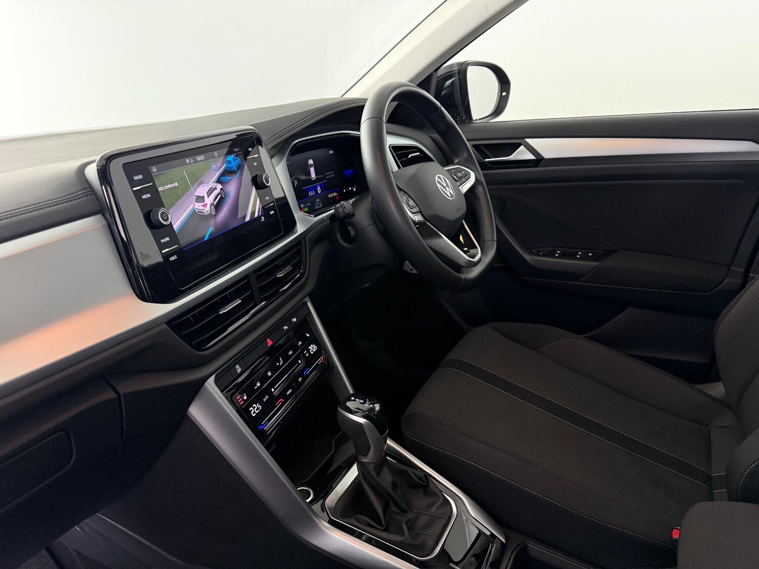 Used Volkswagen T-Roc 2022 for sale - 76550718: Photo 16