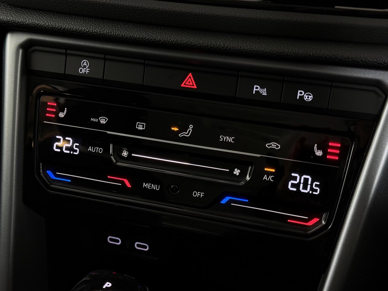 Used Volkswagen T-Roc 2022 for sale - 76550718: Photo 38