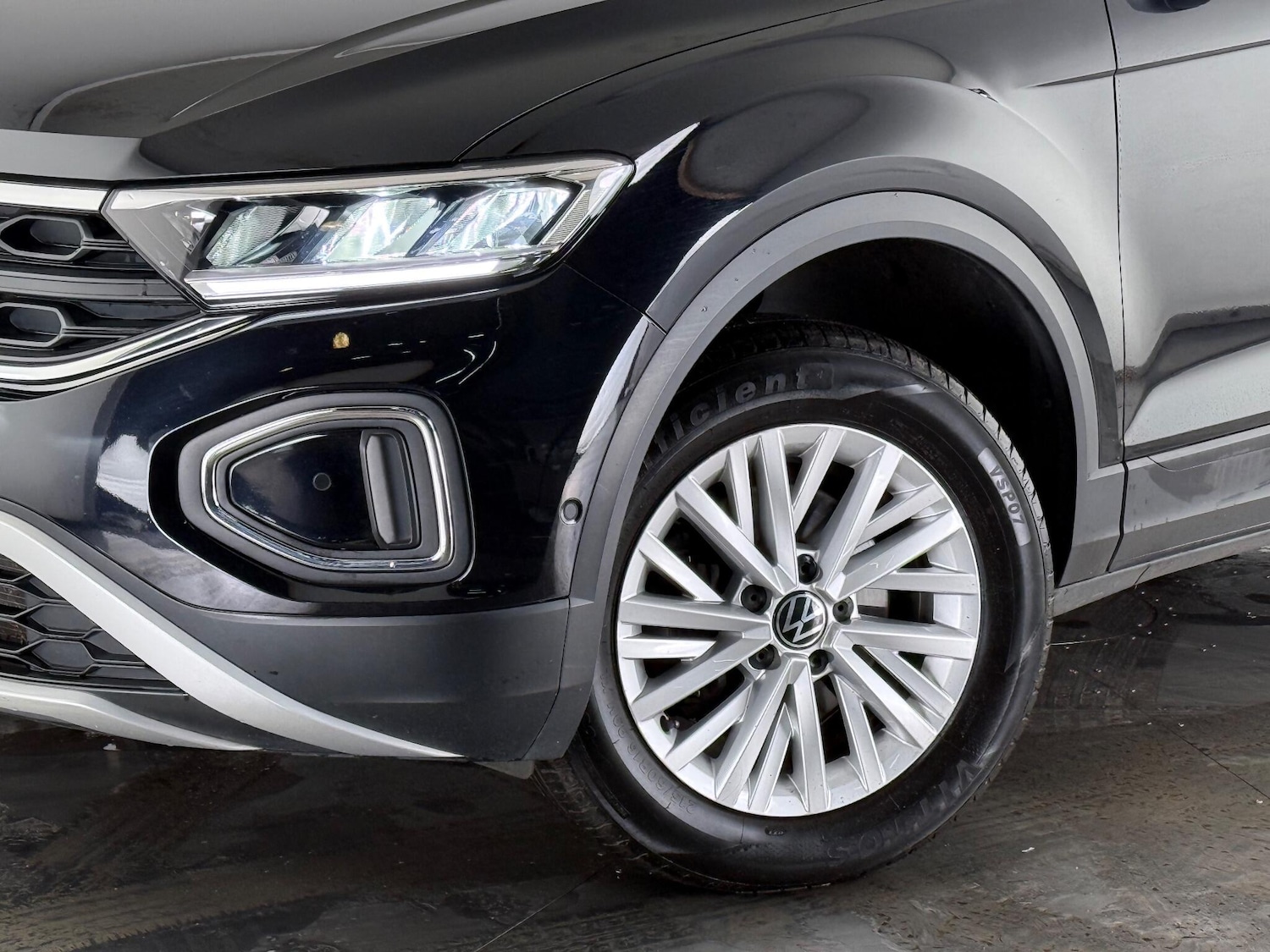 Used Volkswagen T-Roc 2022 for sale - 76550718: Photo 44