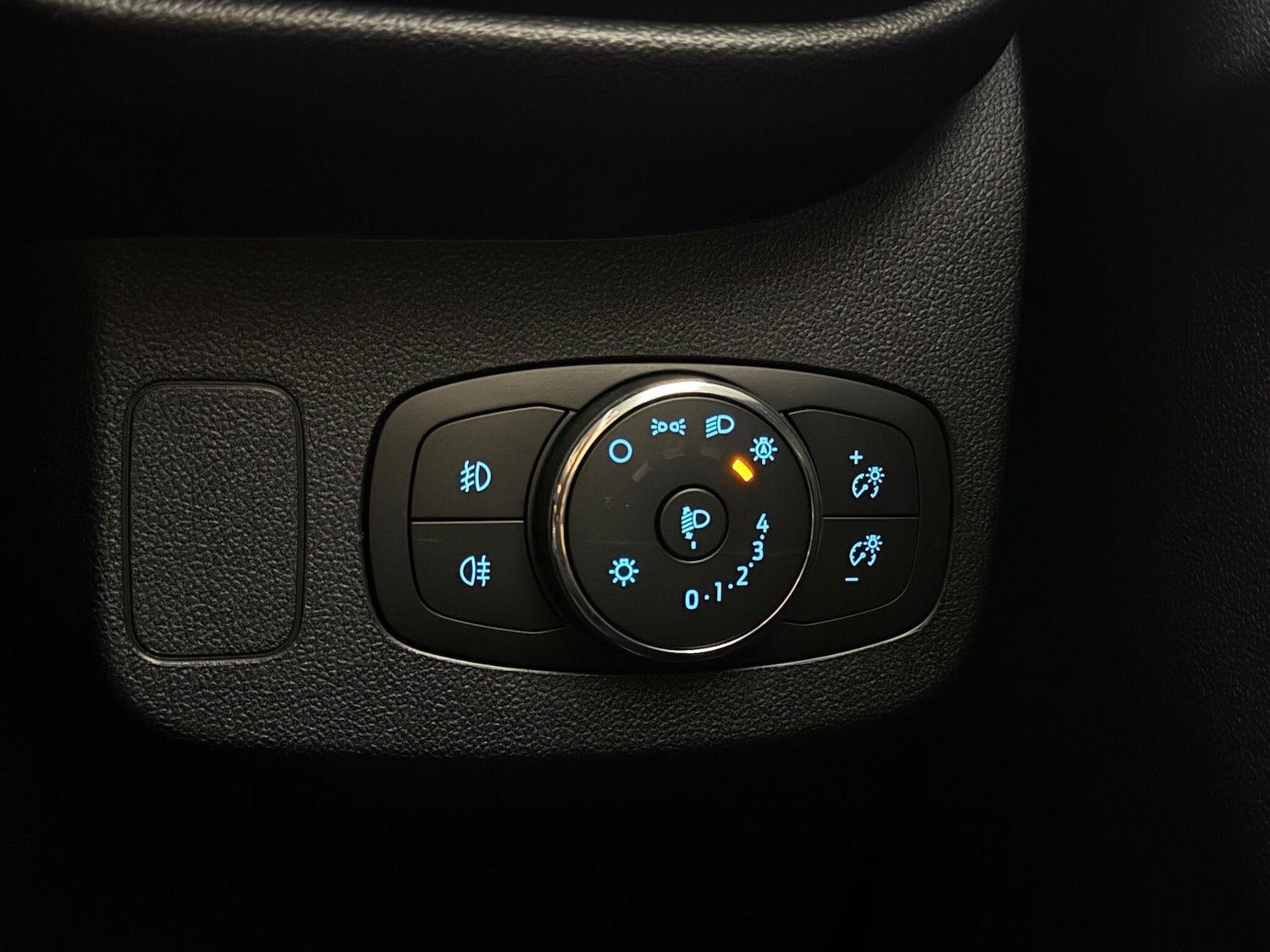 Used Ford Puma 2023 for sale - 76466736: Photo 40