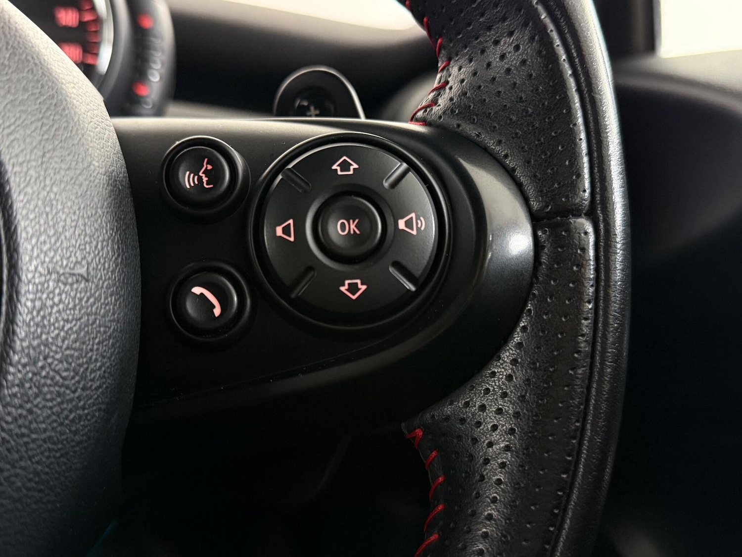 Used MINI Convertible 2017 for sale - 77246509: Photo 18