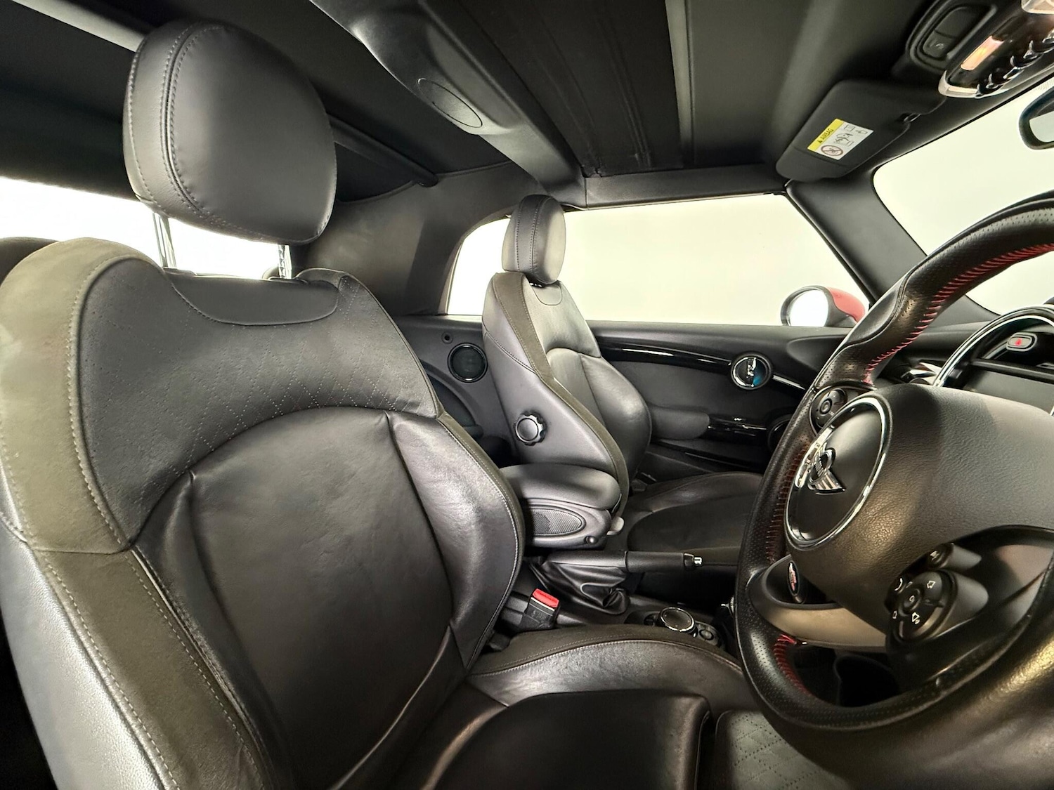 Used MINI Convertible 2017 for sale - 77246509: Photo 19