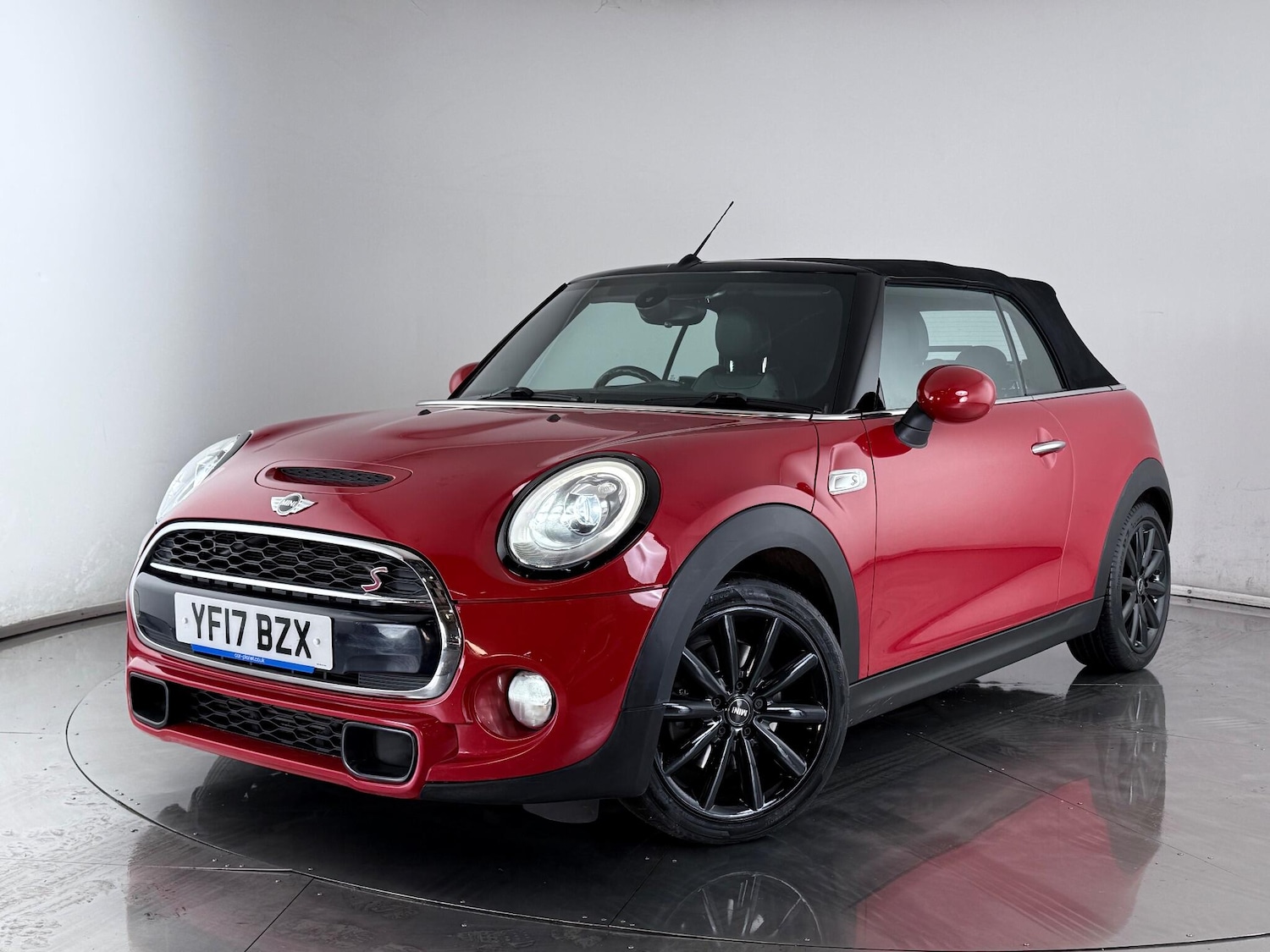 Used MINI Convertible 2017 for sale - 77246509: Photo 34