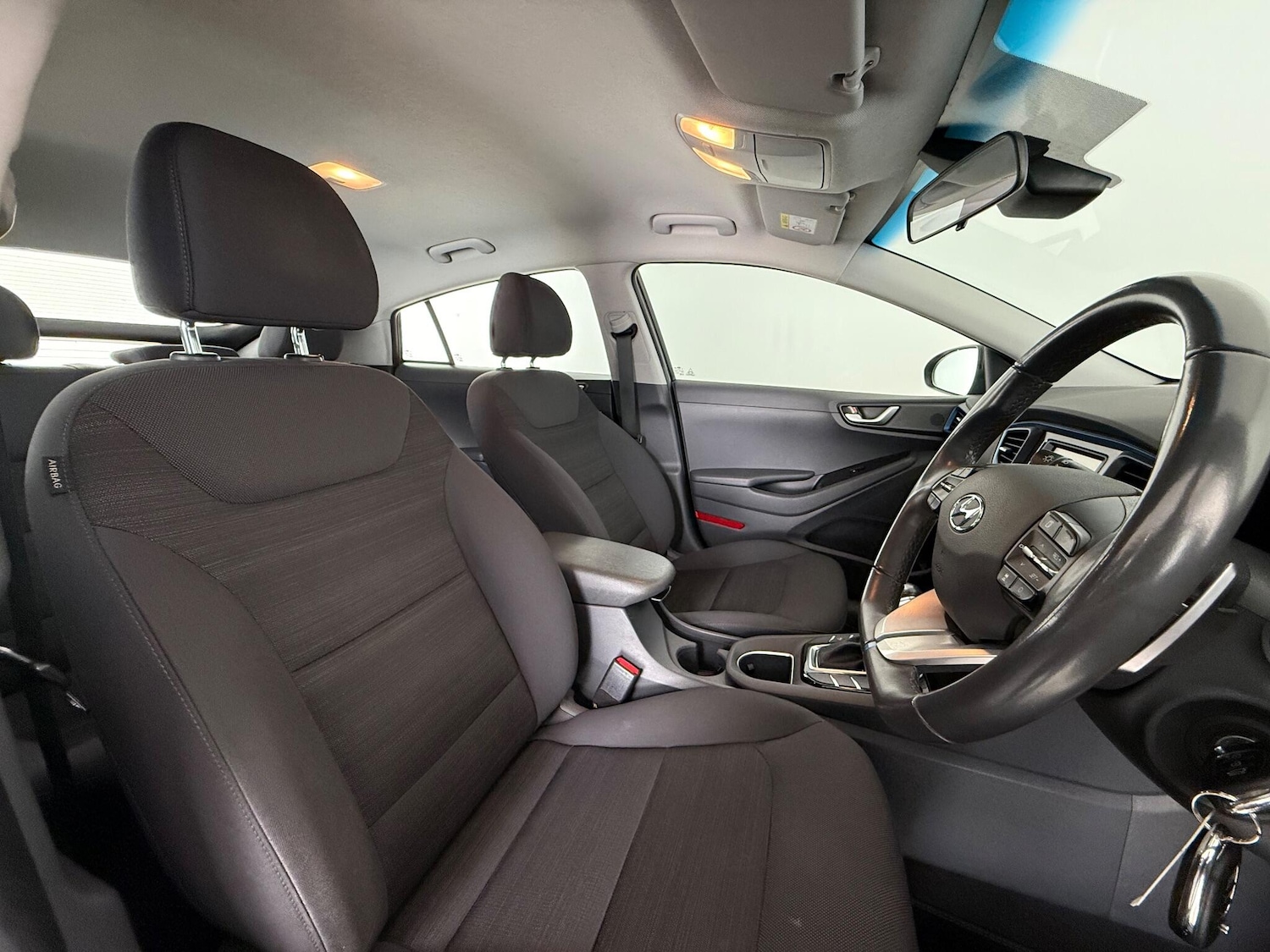 Used Hyundai IONIQ 2018 for sale - 77216813: Photo 12