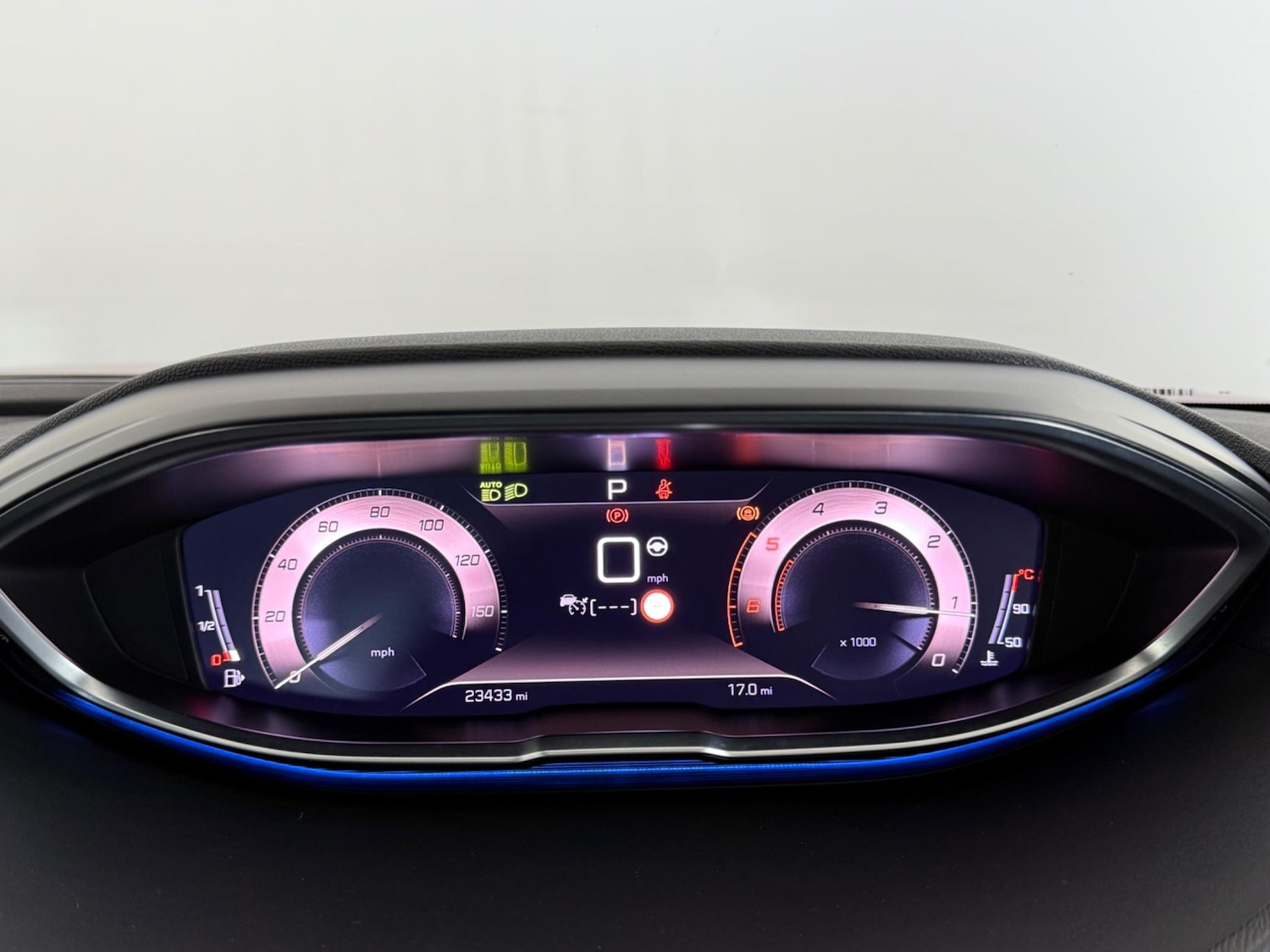 Used Peugeot 3008 2023 for sale - 76467348: Photo 19