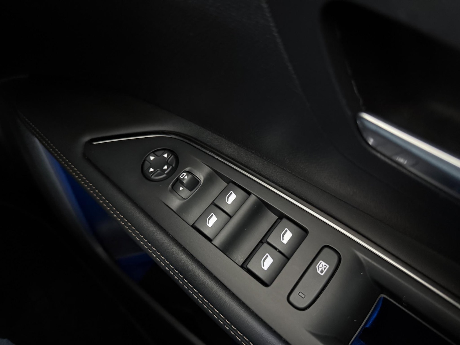 Used Peugeot 3008 2023 for sale - 76467348: Photo 39