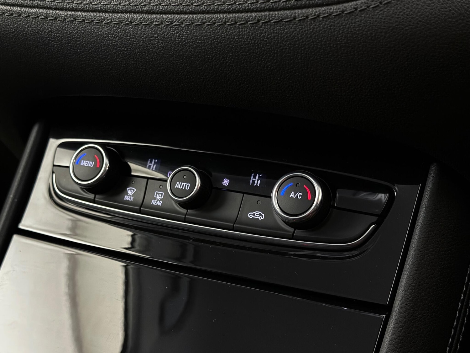 Used Vauxhall Grandland X 2018 for sale - 77260552: Photo 33