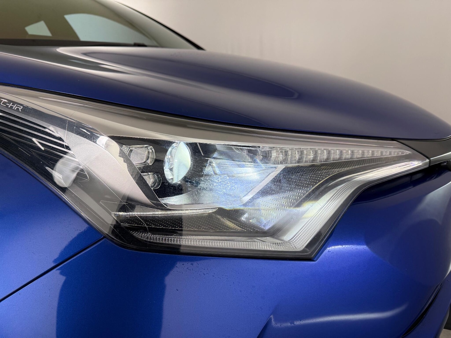 Used Toyota C-HR 2018 for sale - 77260454: Photo 5