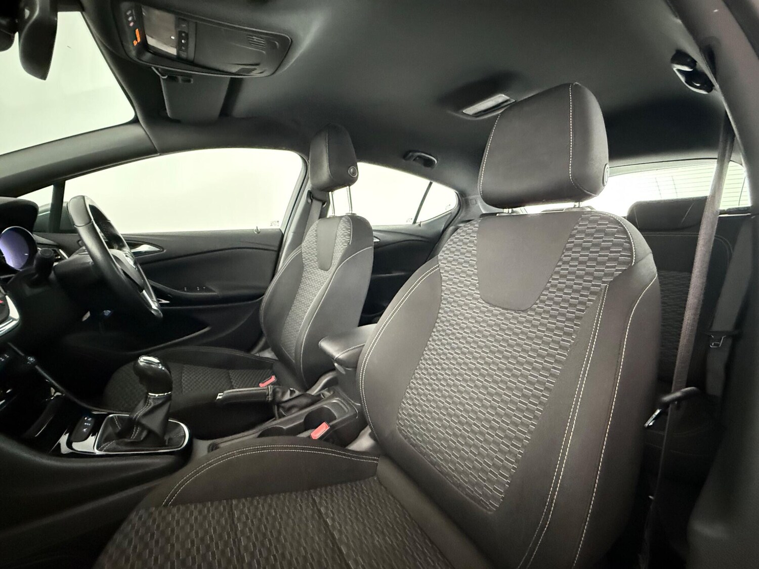 Used Vauxhall Astra 2016 for sale - 77684447: Photo 11