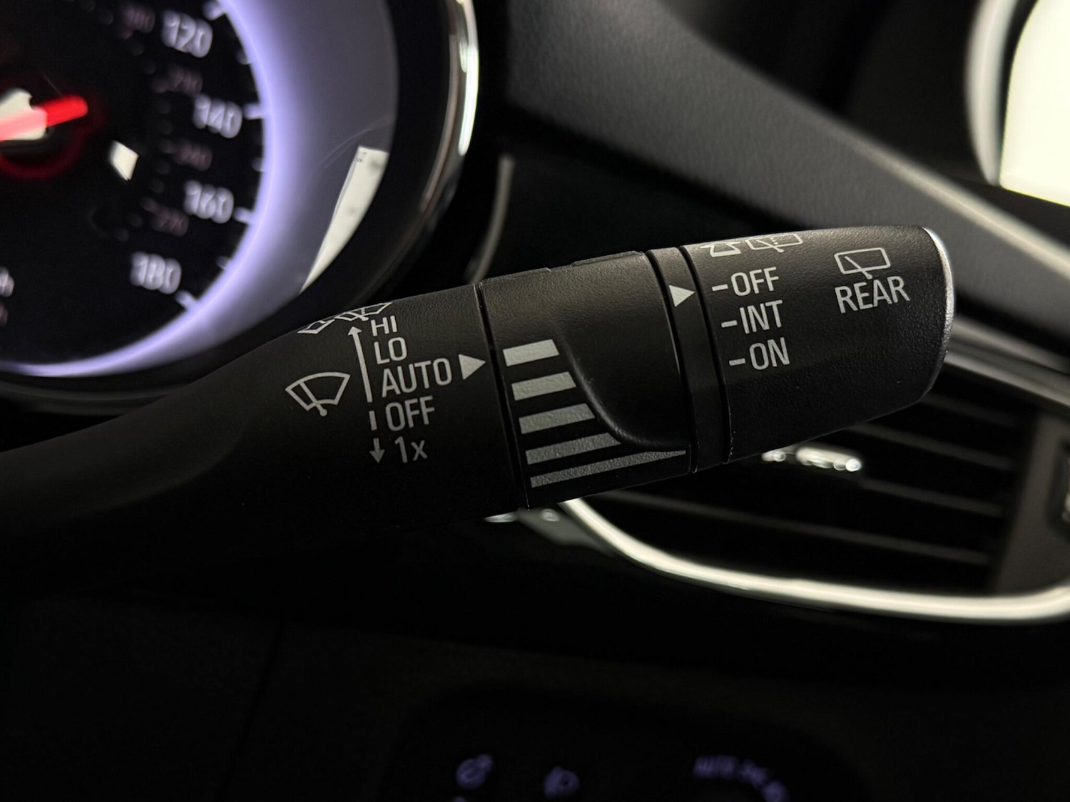 Used Vauxhall Astra 2016 for sale - 77684447: Photo 18