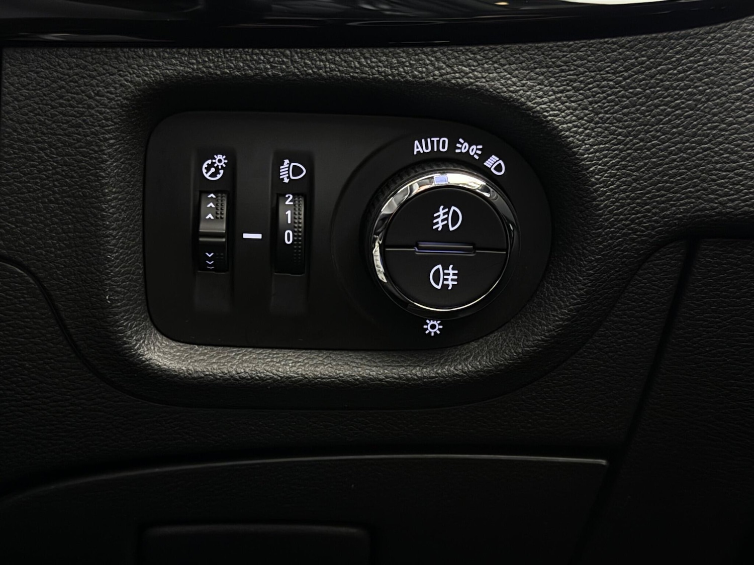 Used Vauxhall Astra 2016 for sale - 77684447: Photo 25