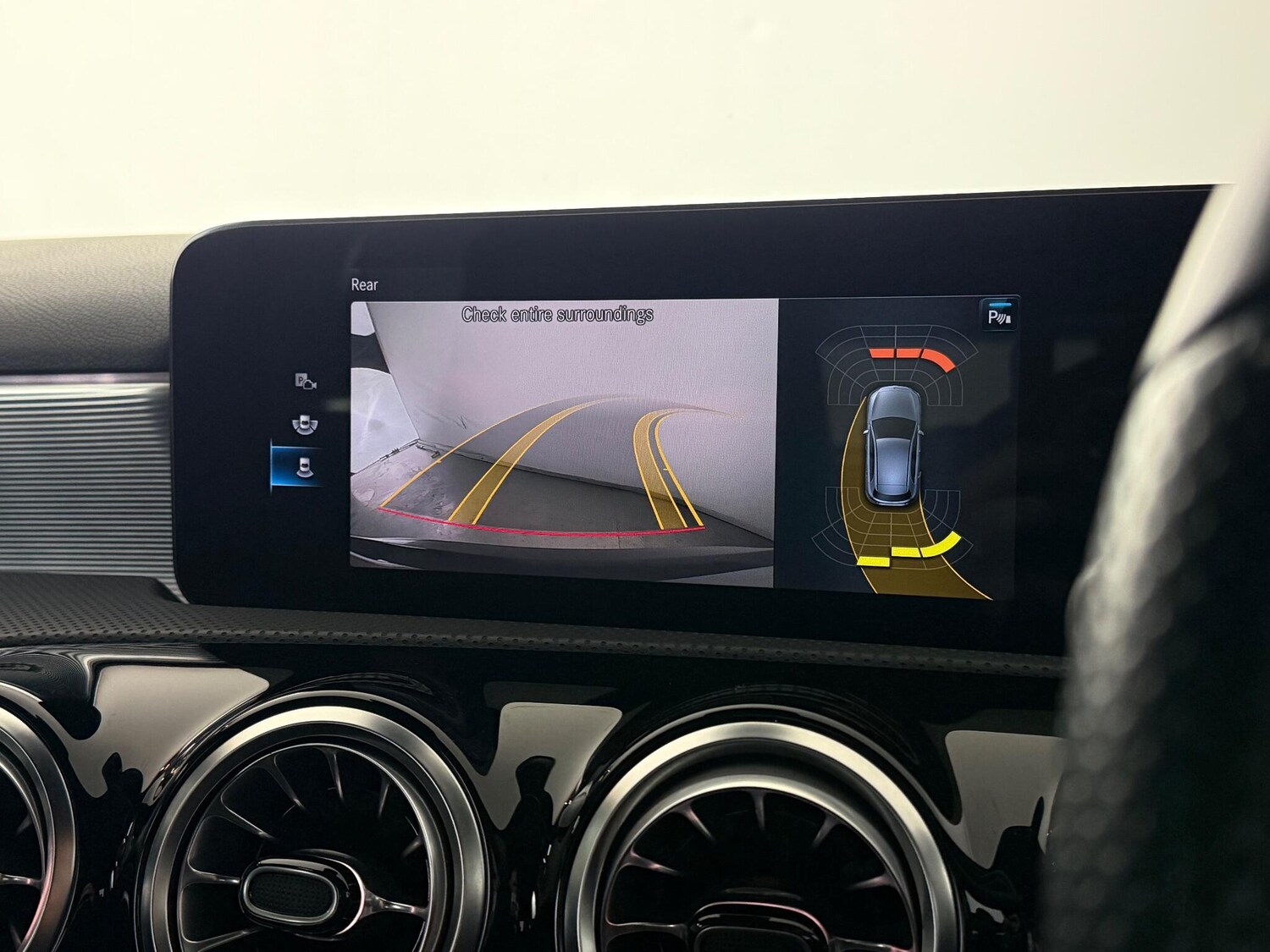 Used Mercedes-Benz A-Class 2023 for sale - 76780861: Photo 40