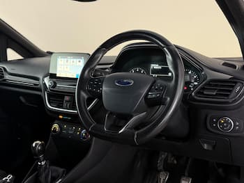 Used Ford Fiesta 2018 for sale - 79691699: Photo