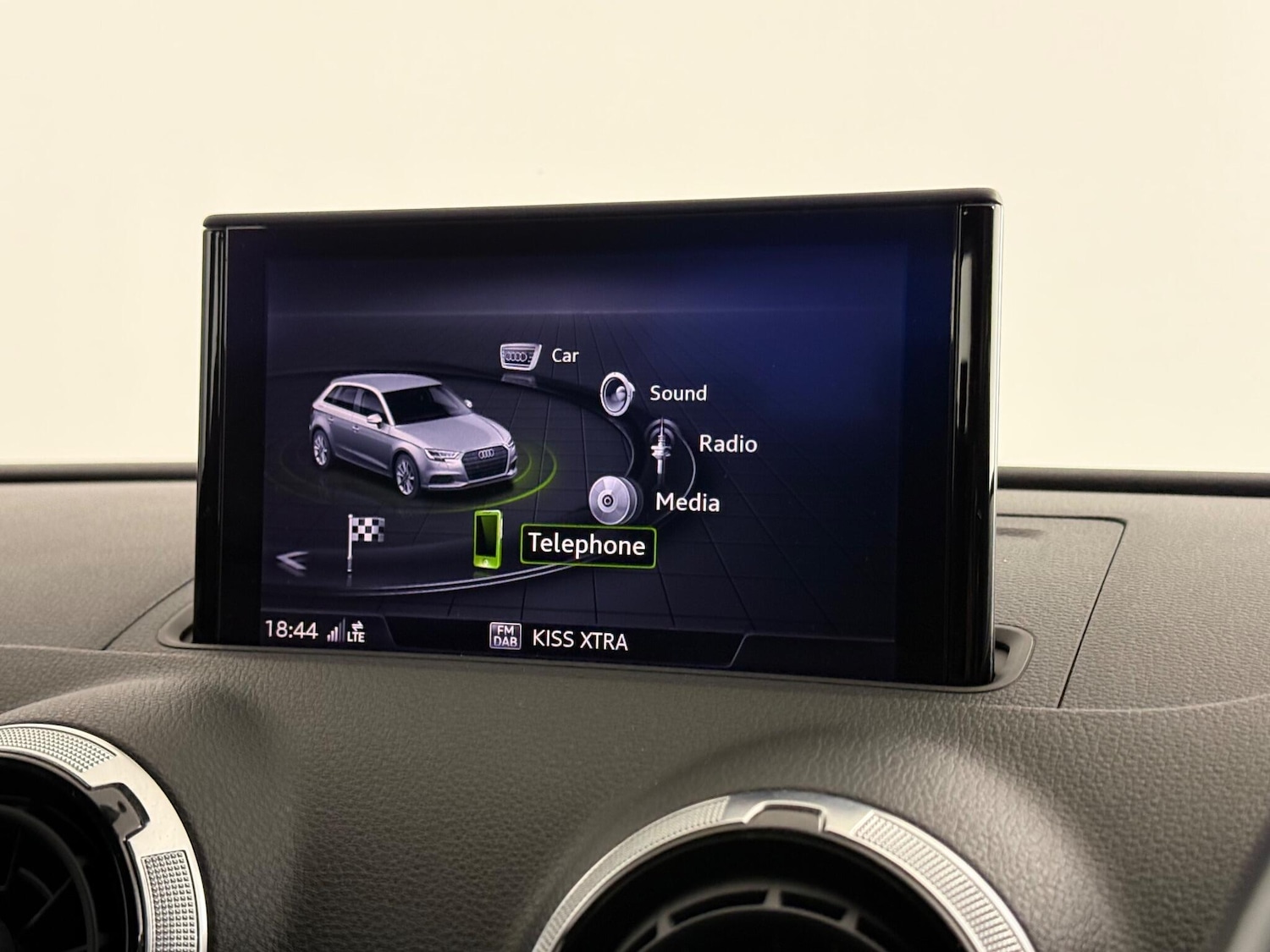 Used Audi A3 2017 for sale - 76898529: Photo 27