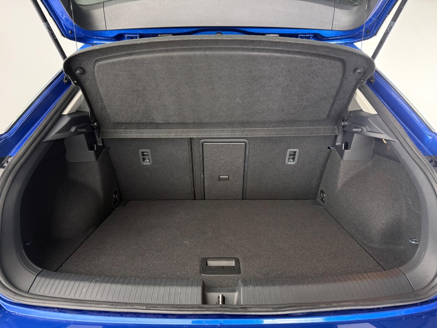 Used Volkswagen T-Roc 2023 for sale - 77575485: Photo 10