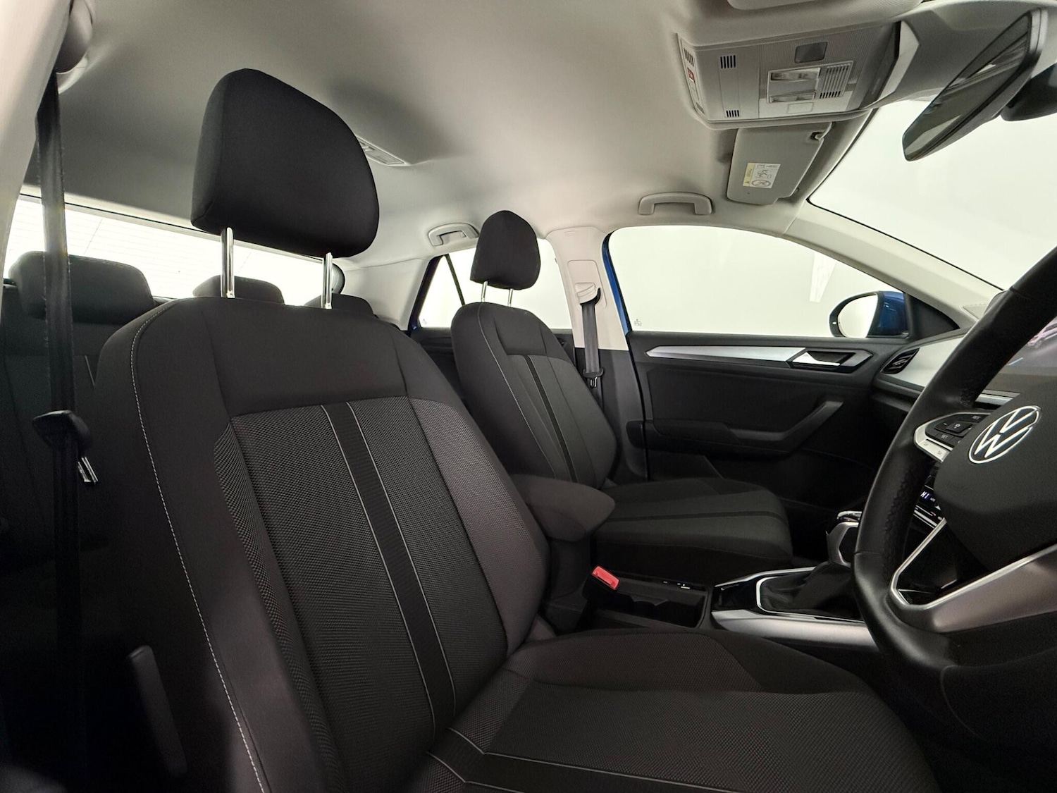 Used Volkswagen T-Roc 2023 for sale - 77575485: Photo 11