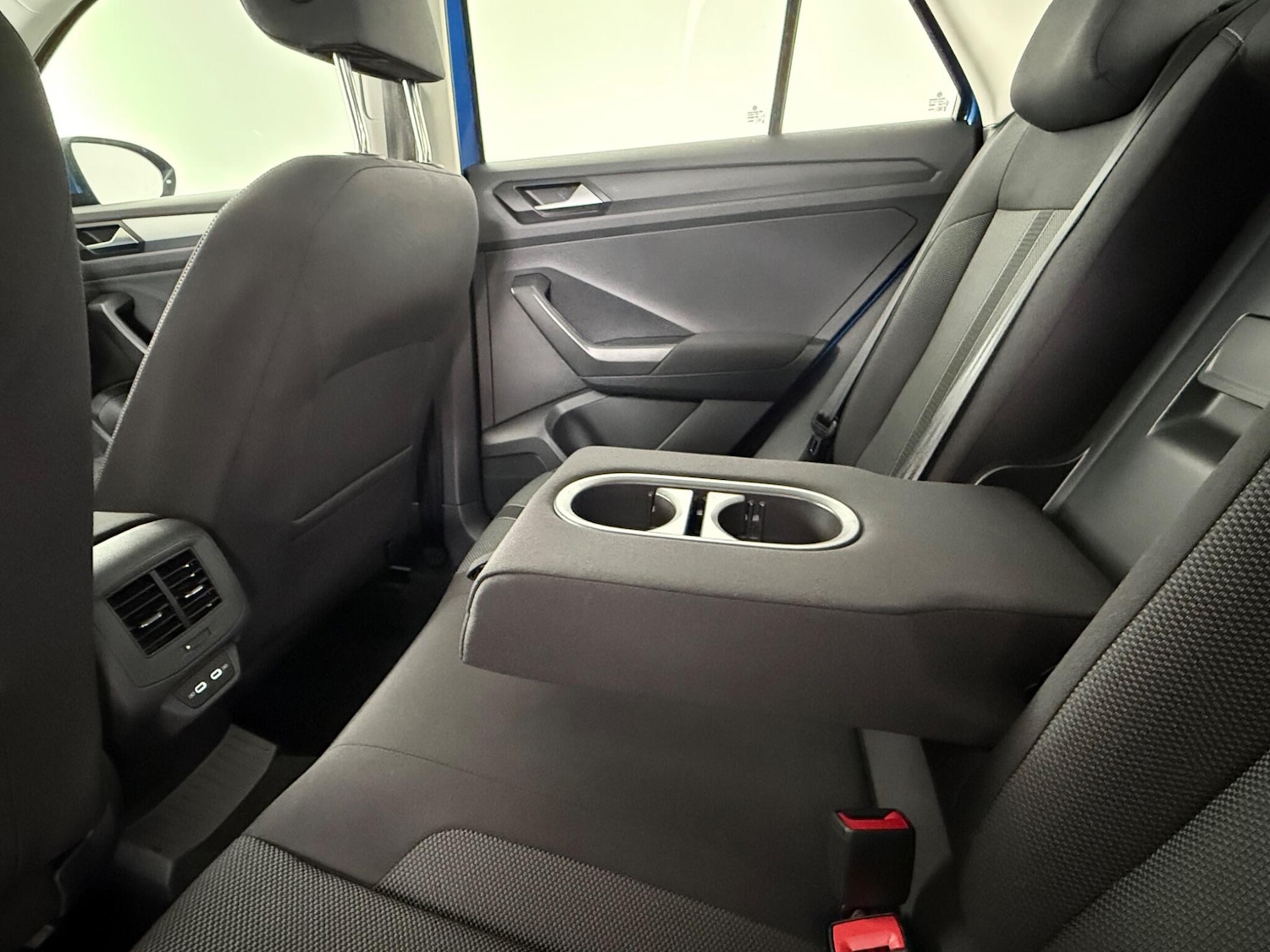 Used Volkswagen T-Roc 2023 for sale - 77575485: Photo 13