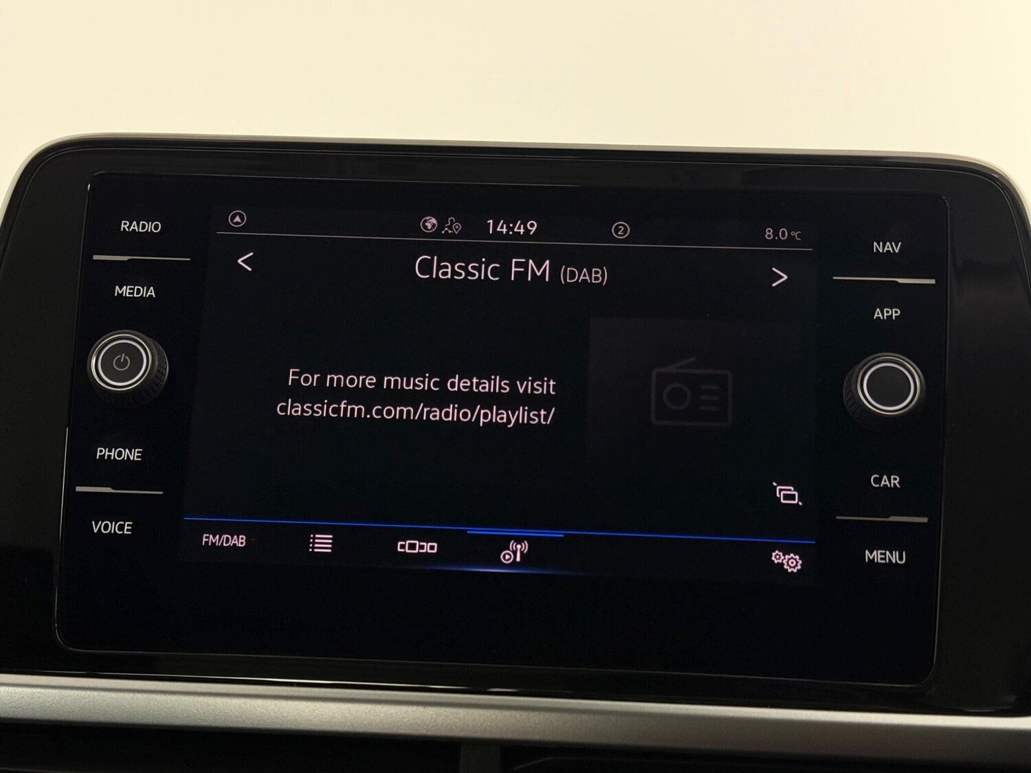 Used Volkswagen T-Roc 2023 for sale - 77575485: Photo 25