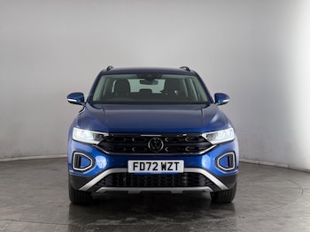 Used Volkswagen T-Roc 2023 for sale - 77575485: Photo