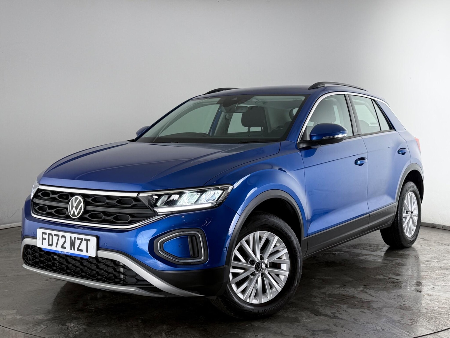 Used Volkswagen T-Roc 2023 for sale - 77575485: Photo 7