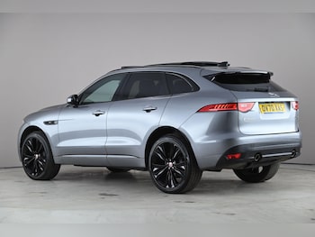 Used Jaguar F-Pace 2020 for sale - 78232240: Photo