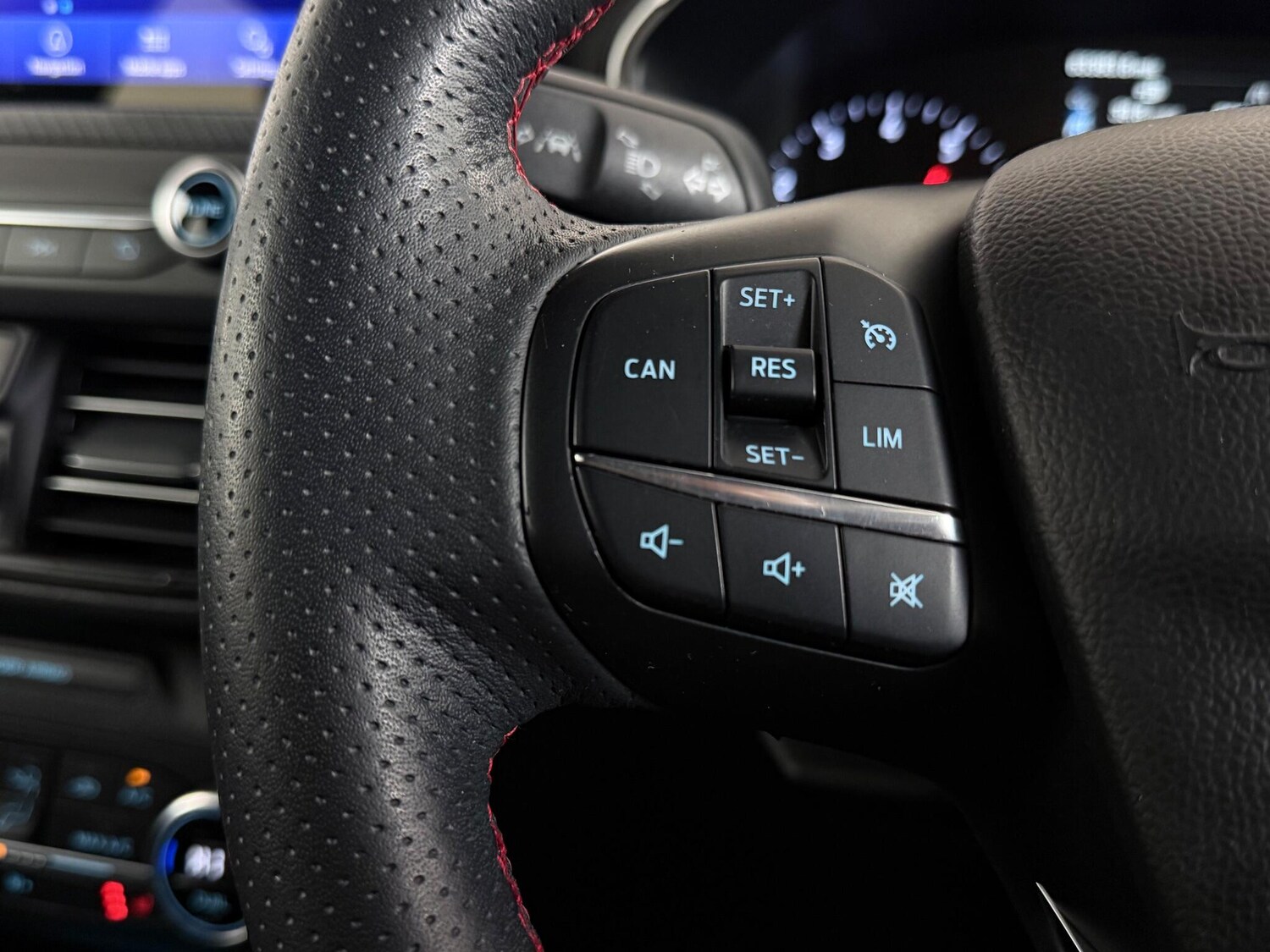 Used Ford Focus 2020 for sale - 77525216: Photo 16