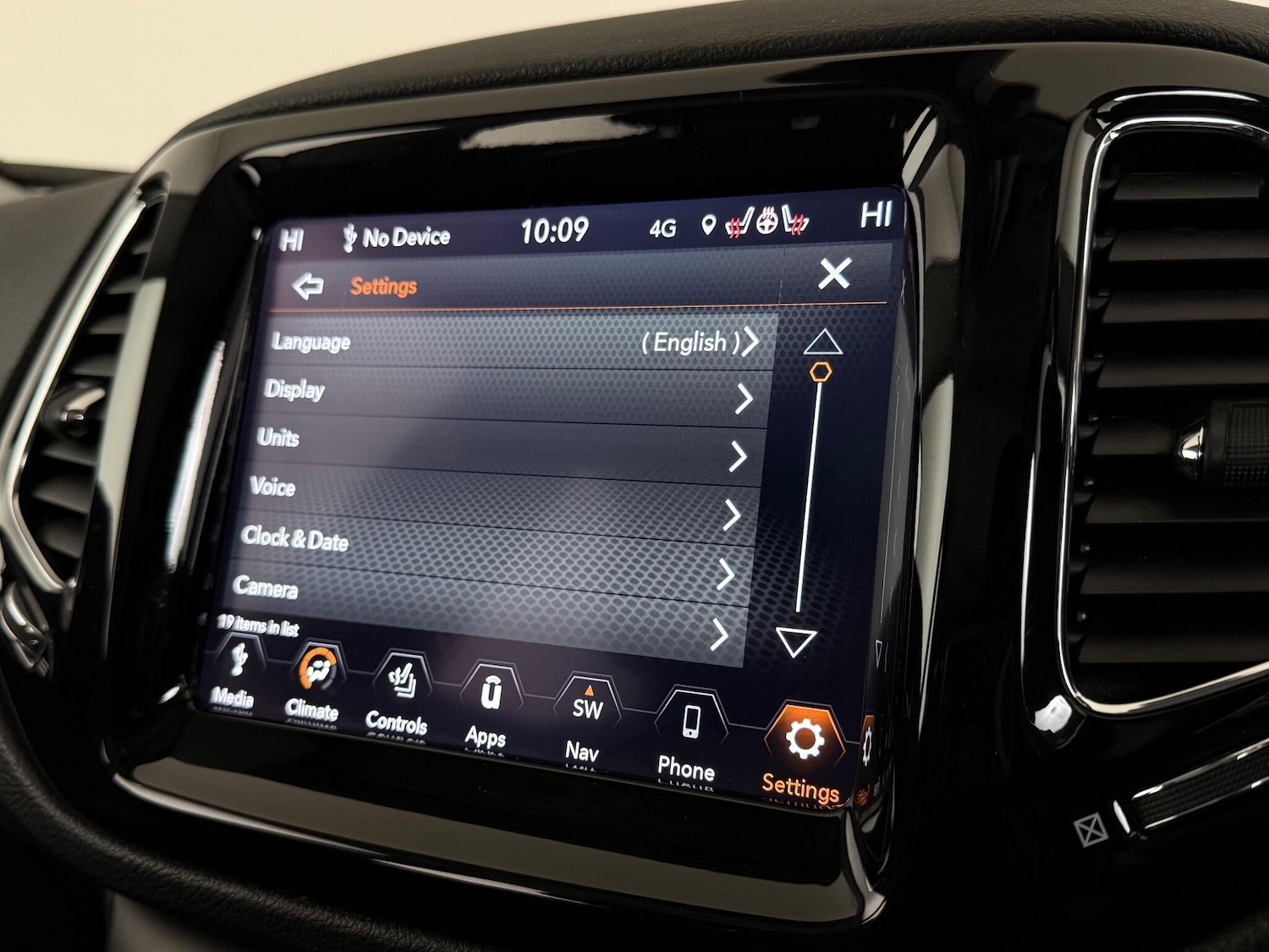 Used Jeep Compass 2021 for sale - 76467162: Photo 38