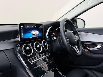 Used Mercedes-Benz C Class 2019 for sale - 78898902: Photo
