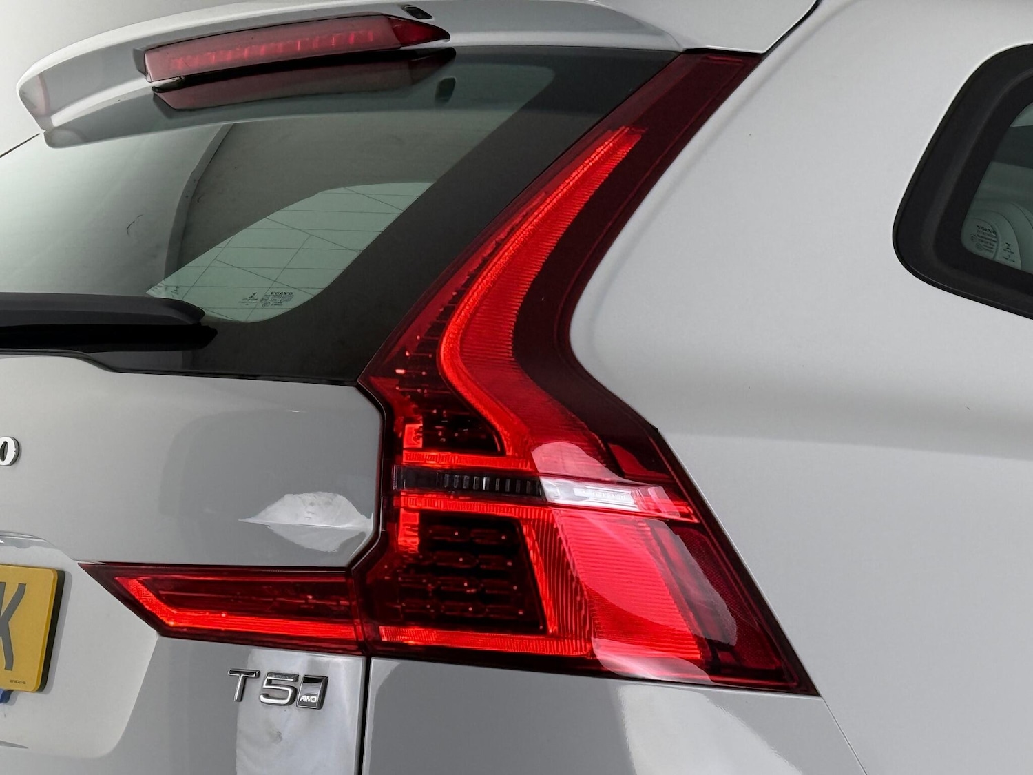 Used Volvo XC60 2018 for sale - 76632843: Photo 10