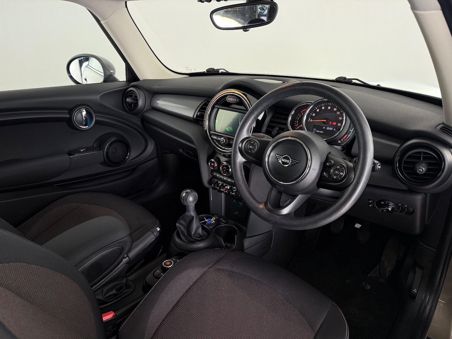 Used MINI Hatch 2019 for sale - 76466957: Photo 22