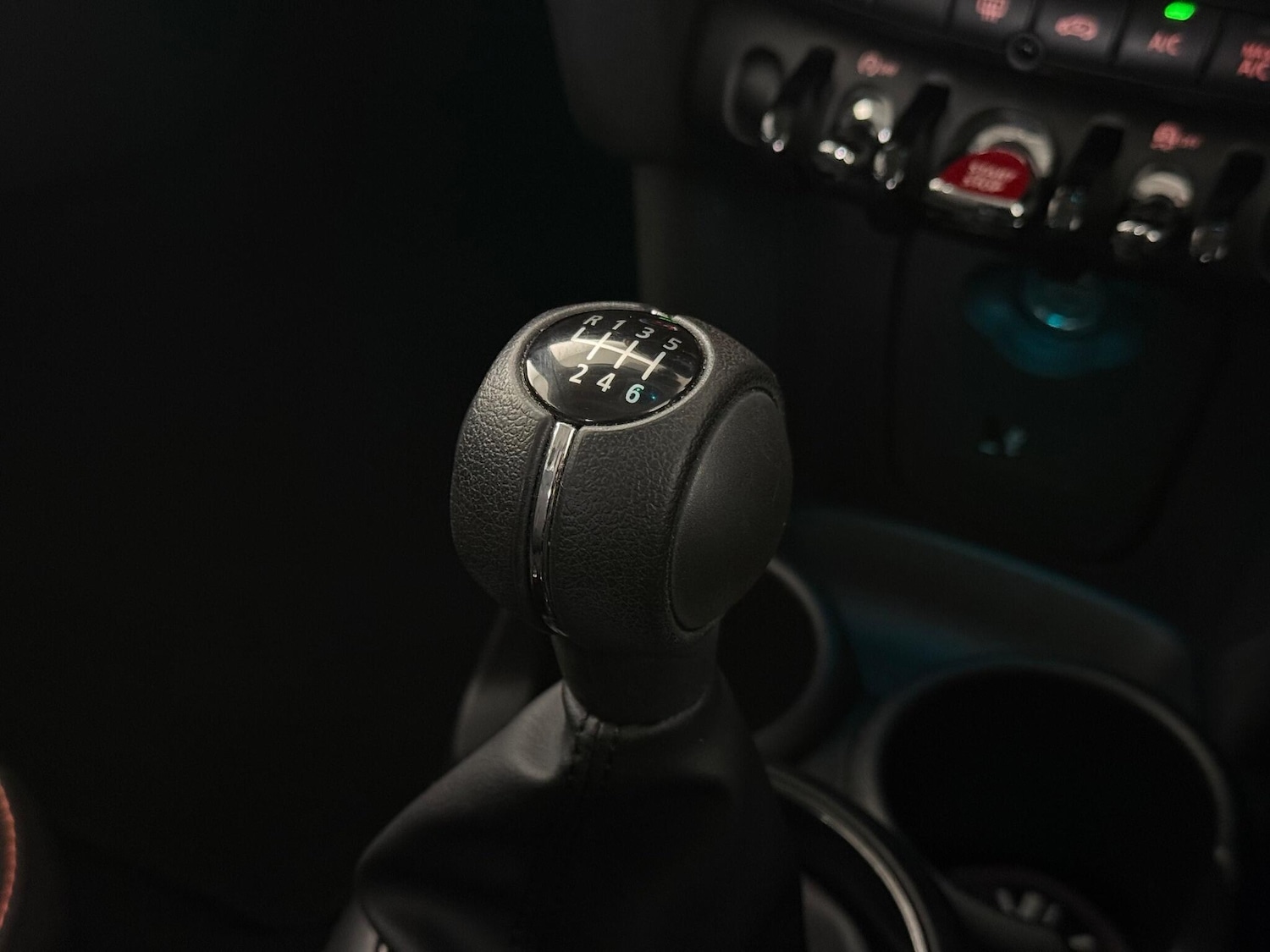 Used MINI Hatch 2019 for sale - 76466957: Photo 37