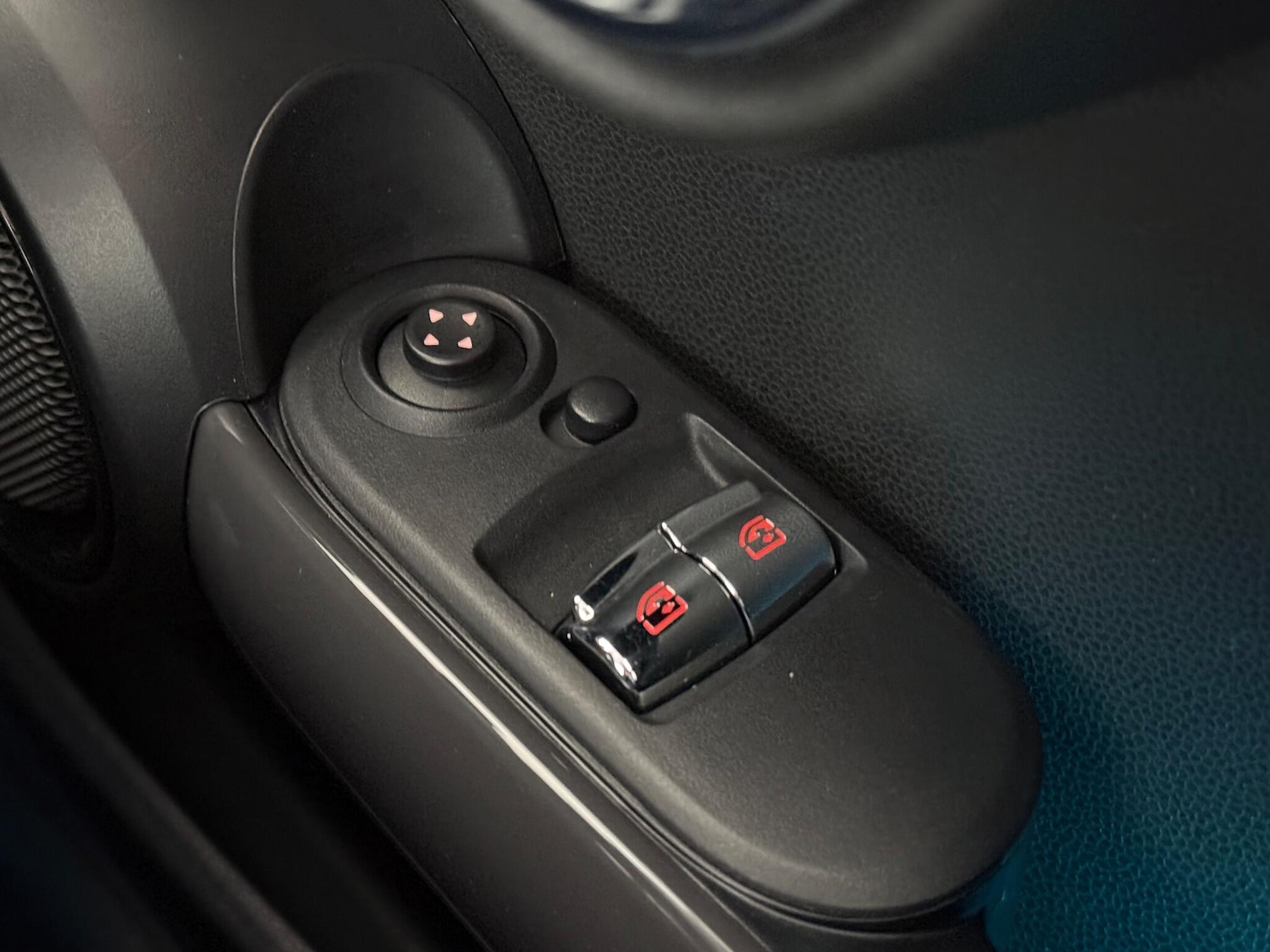 Used MINI Hatch 2019 for sale - 76466957: Photo 38